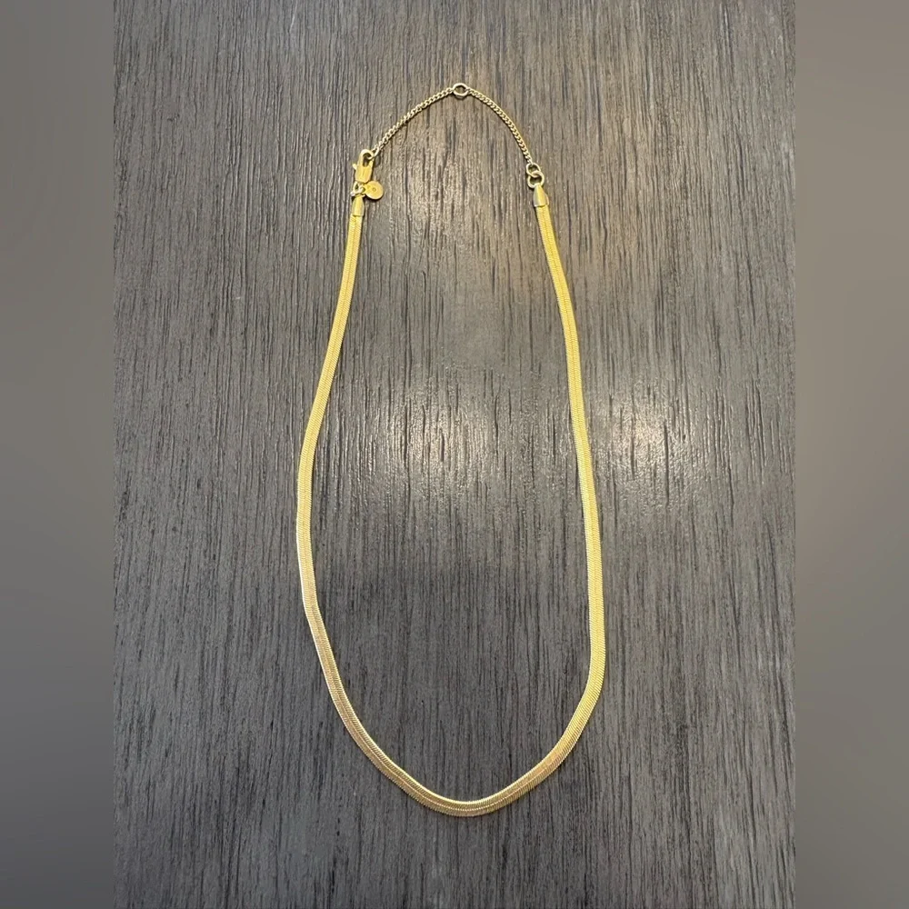 Madewell Herringbone Chain Necklace - Like New - Picture 2 of 5